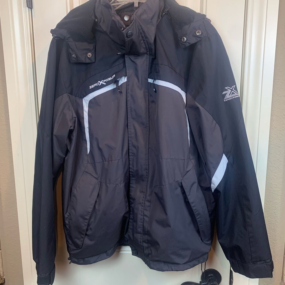 ZeroXposur Men's Black and Gray Jacket, Size Small